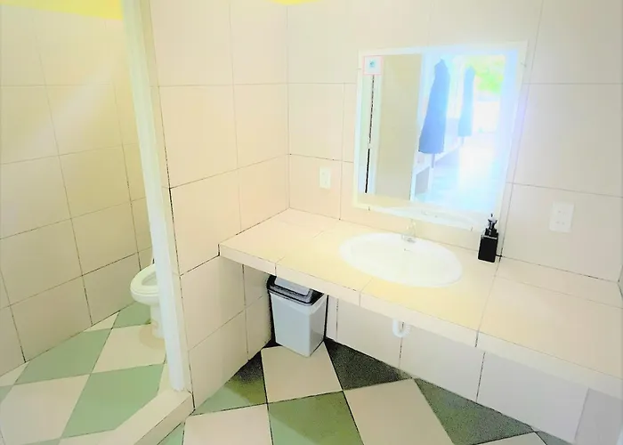 Khách sạn Miami - Mui Ne *